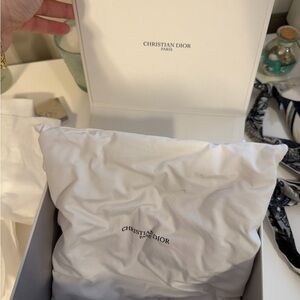 Dior box